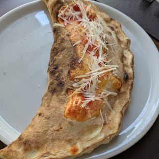 Pizza Calzone Carne (28 Cm.)
