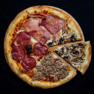 Pizza Quatro Stagioni