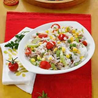 Salata sa tunjevinom 300g