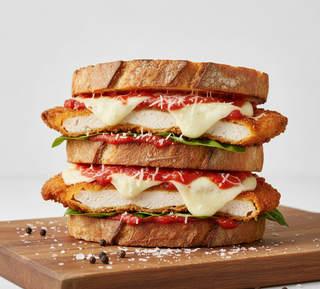 Sandwich cu piept de pui