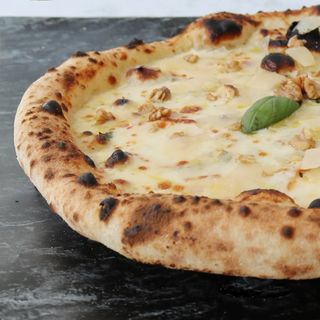 Felicia, a de 4 Queijos