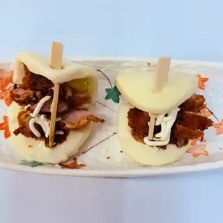 114. Bao De Pollo