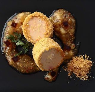 Foie Mi Cuit Con Chutney De Manzana Verde