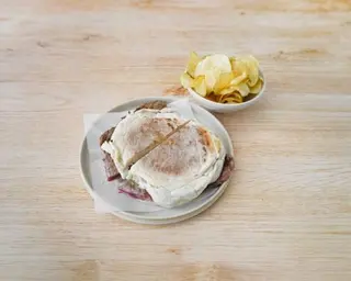 Prego no Bolo do Caco