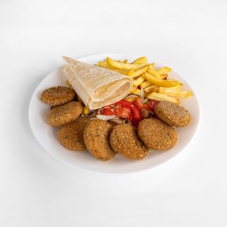 Falafel vegetariano al piatto
