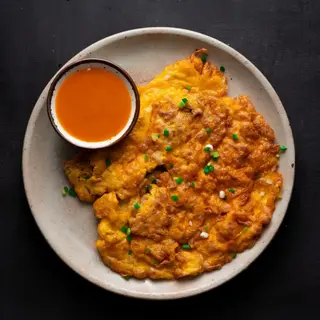 Thai omelet with chicken/beef/pork/shrimp