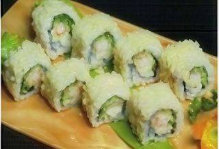 Maki rollo de salmón tempura (8 uds.)