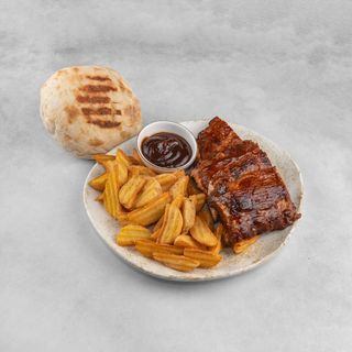 Dimljena BBQ rebrica