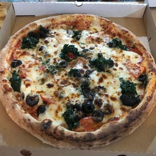 Pizza Vegetariana Ø 32cm + 1 sos gratis