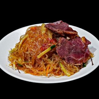 377 Spaghetti di soia manzo con piccanti