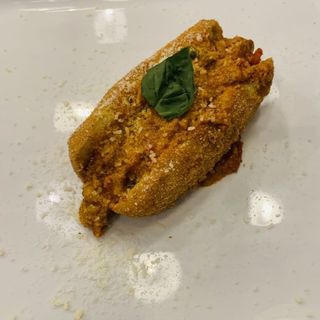 Crocchettone con parmigiana di melanzane
