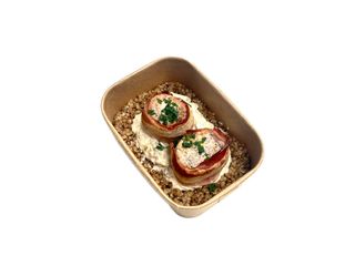 Polędwiczki wieprzowe w sosie grzybowym i kaszą gryczaną