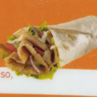 13. Durum De Pollo o Ternera Loca Dentro patata y salsa 