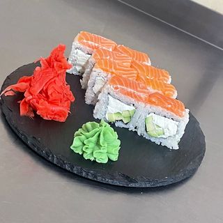 Ռոլլ Ֆիլադելֆիա ավոկադոյով