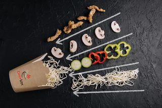 Tăitei cu carne de porc și legume