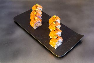 Uramaki Salmón Roll (8 Pzs.)
