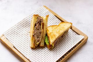 Сэндвич с рваным мясом (250 гр.)