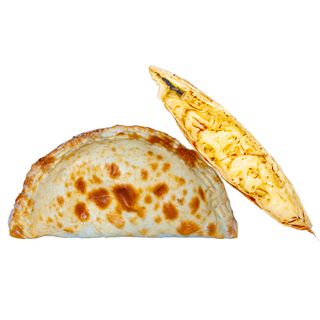 Емпанада з моцарелою та чилі