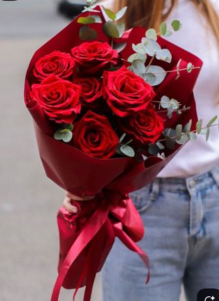 Ramo "Simplesmente Amor" (7 Rosas)