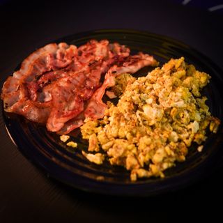 Uova e bacon
