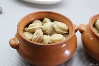 პელმენი ქოთანში