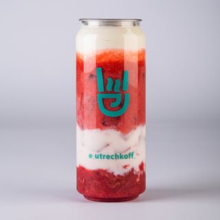 Клубника со сливками (в баночке)