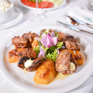 Mali leskovački uštipci na kajmaku