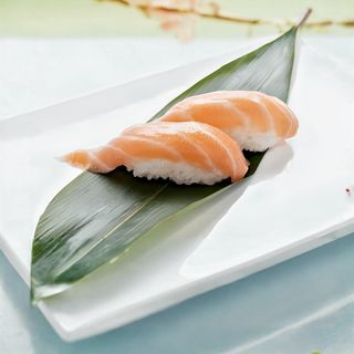 27 Sake Salmone - 2 pezzi