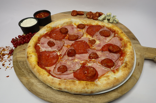 Pizza Carnivore