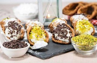 Сицилианско каноло