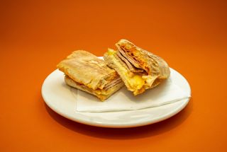 Bocadillo De Queso Camembert