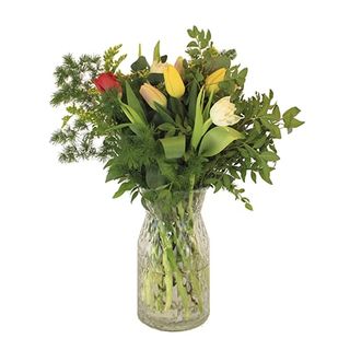 Kali. Ramo De Flores Frescas Con 15 Tulipanes Variados