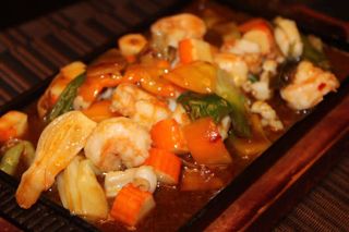 A138. Misto mare al sugo piccante alla piastra 