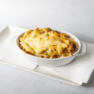 Makaroni s piletinom i šampinjonima