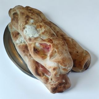 Fagottino ricotta, prosciutto cotto e mozzarella