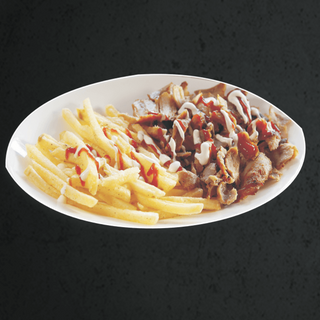 Patatas Con Carne y salsas 