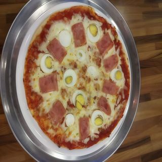 Pizza Carbonara Mediana (28 cm.)