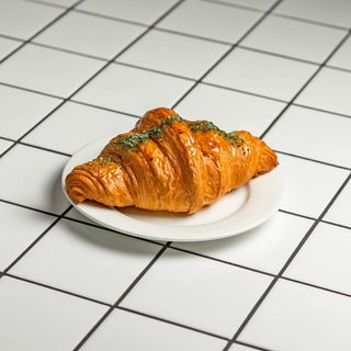 Круассан фисташковый