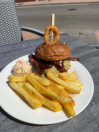 BBQ burger and fries