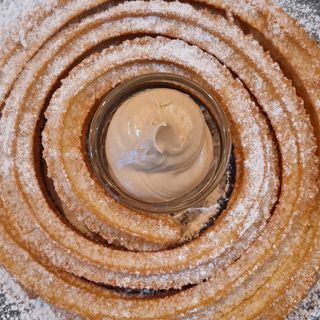 Churro com Molho Kinder