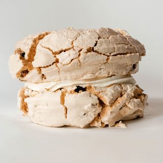 Торт безе (600г)