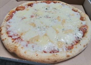 Pizza Quattro Formaggi Ø 32cm