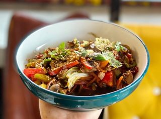 Лапша Удон с тигровыми креветками в соусе "Терияки"