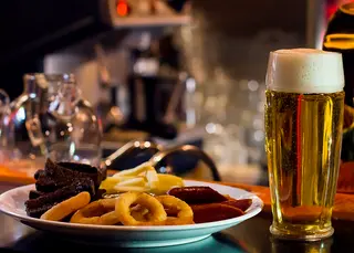 Completo con birra 