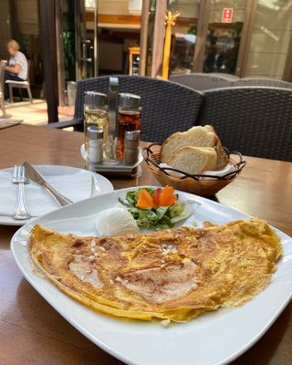 Omlet sa purećom šunkom 200 gr