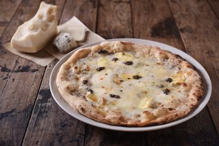 5 FORMAGGI E TARTUFO