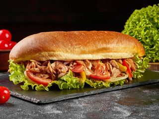 Шаурма Tbilisuri зі свининою (в булочці) (500г)