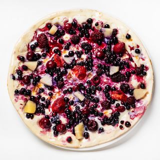 Alpigiana e confettura di frutti di bosco