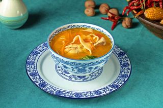 ბებოს ქათმის წვნიანი