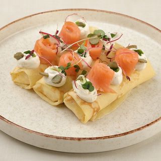 ორაგულის კრეპი კრემ-ყველით